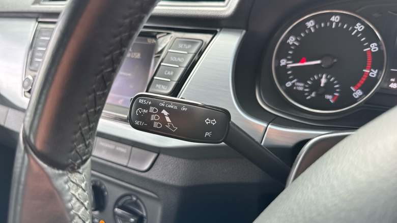 Skoda Fabia 1.0 MPI SE 5dr Petrol Hatchback